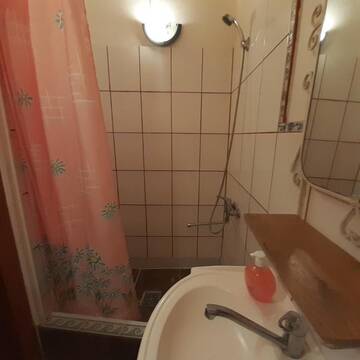 Фото номера Номер с кроватью размера &quot;king-size&quot; и видом на сад Гостевой дом Daiņa Mežanci Brivdienu māja г. Страупе 4